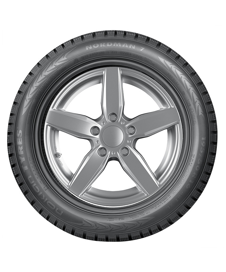 Nokian Tyres (Ikon Tyres) Nordman 7 215/60 R16 99T (XL)